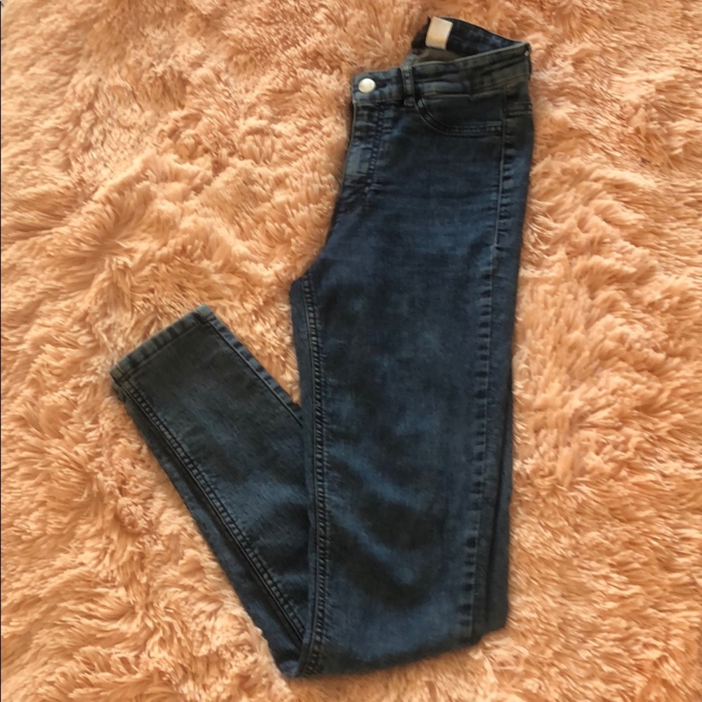 High waisted skinny jeans